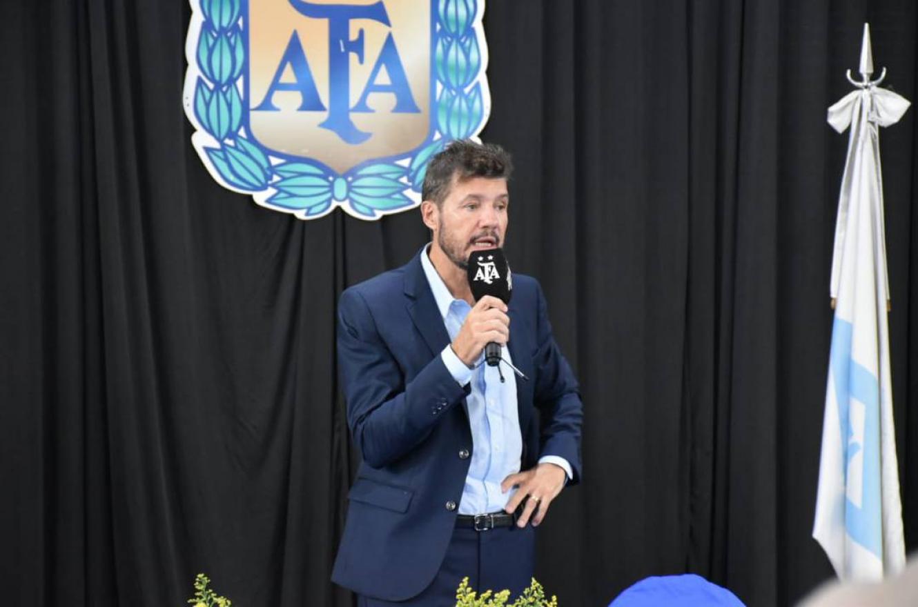Marcelo Tinelli fue elegido unánimemente como presidente de la Superliga