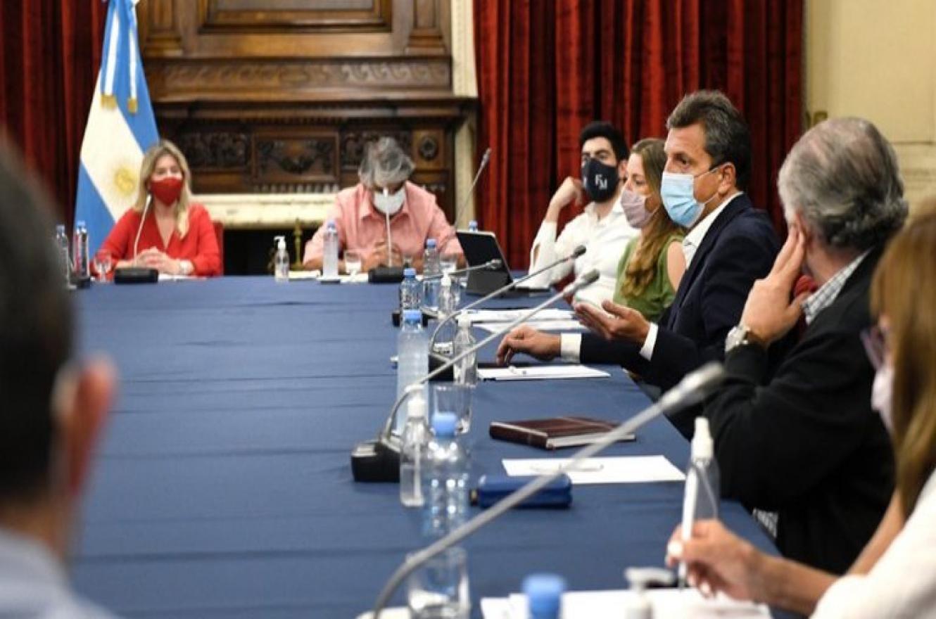 Massa y diputados