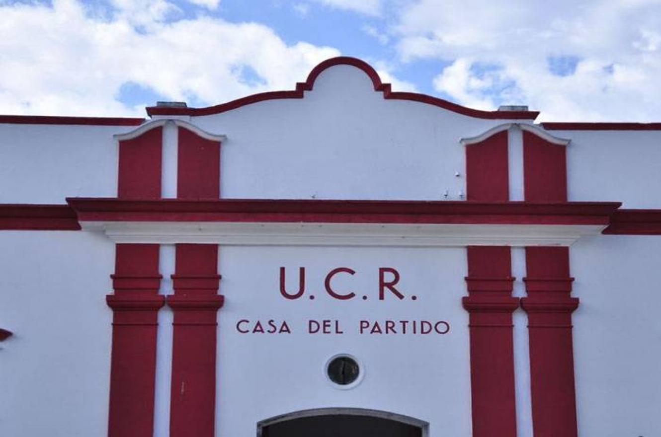Tres grupos internos del radicalismo confluyeron en una alianza