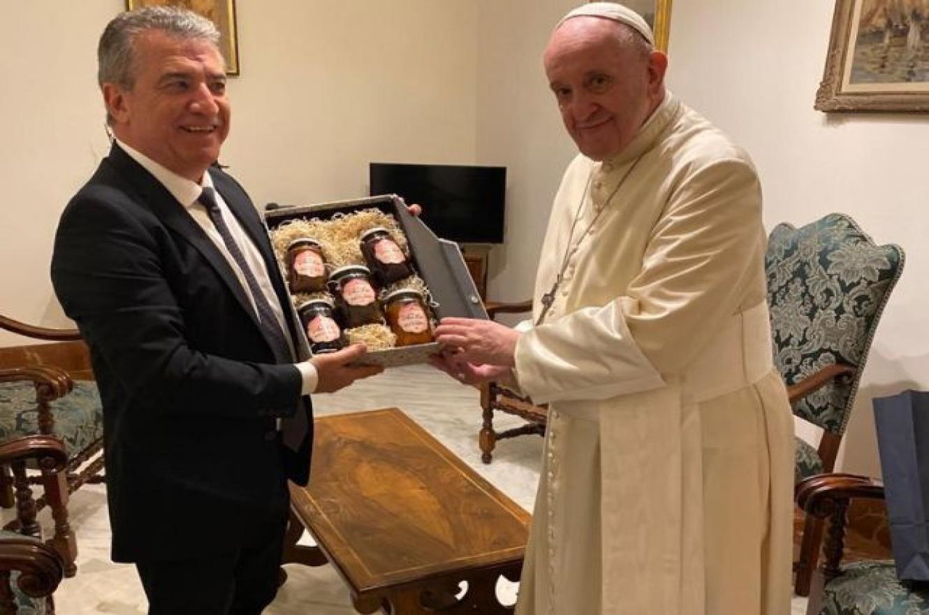 Cuatro meses y medio después, Urribarri reveló que se reunió con el Papa Francisco