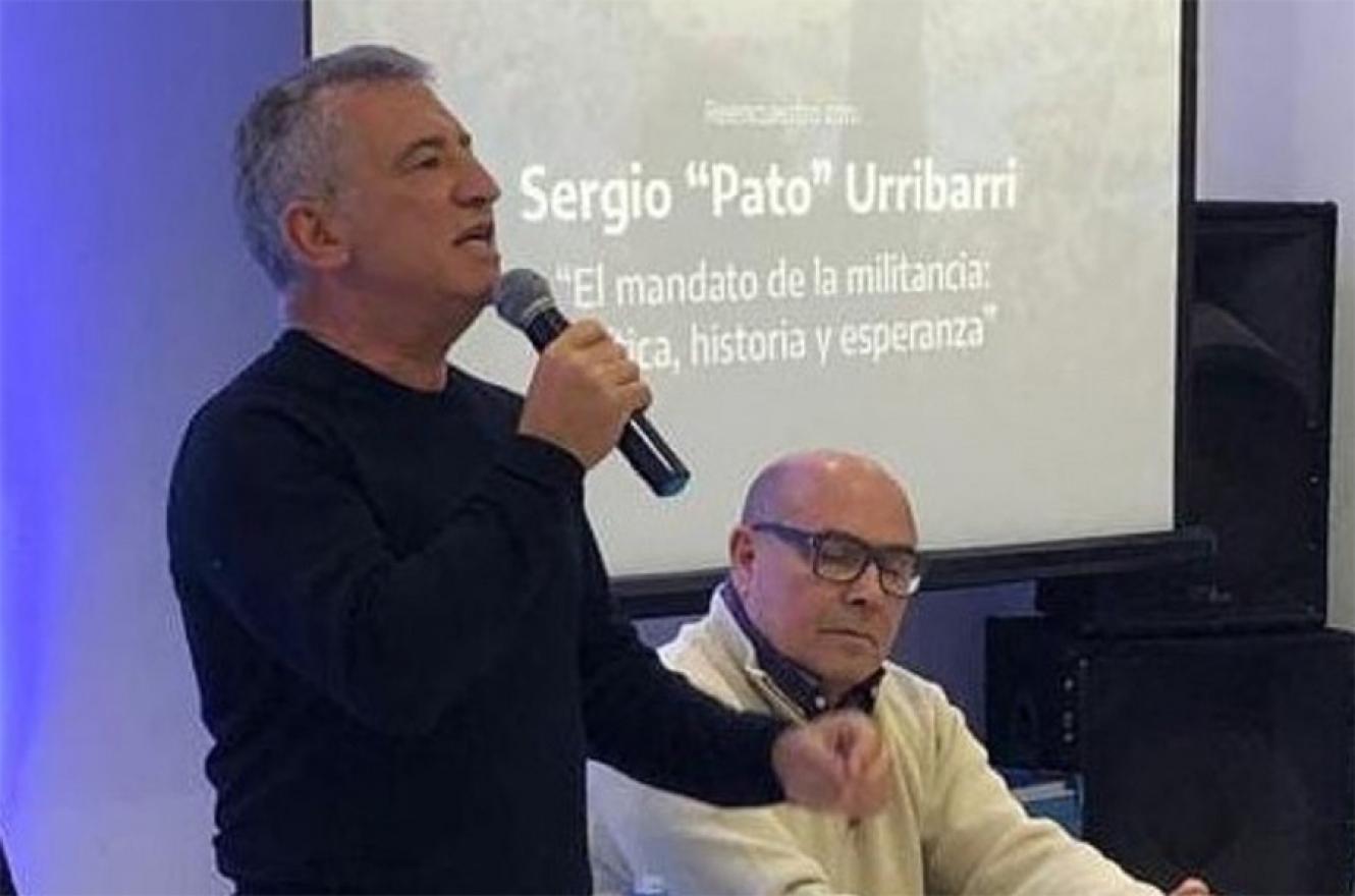 Sergio Urribarri recorre la provincia en lo que él denomina “encuentro con la militancia”. La nueva convocatoria será el 10 de febrero en el Club Echagüe de Paraná.
