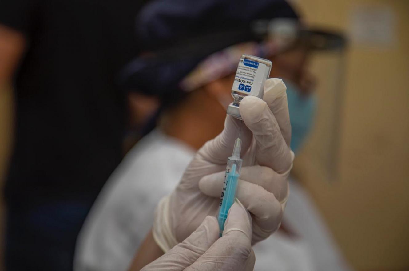 Vacunación: oportunidad para la “viveza criolla”