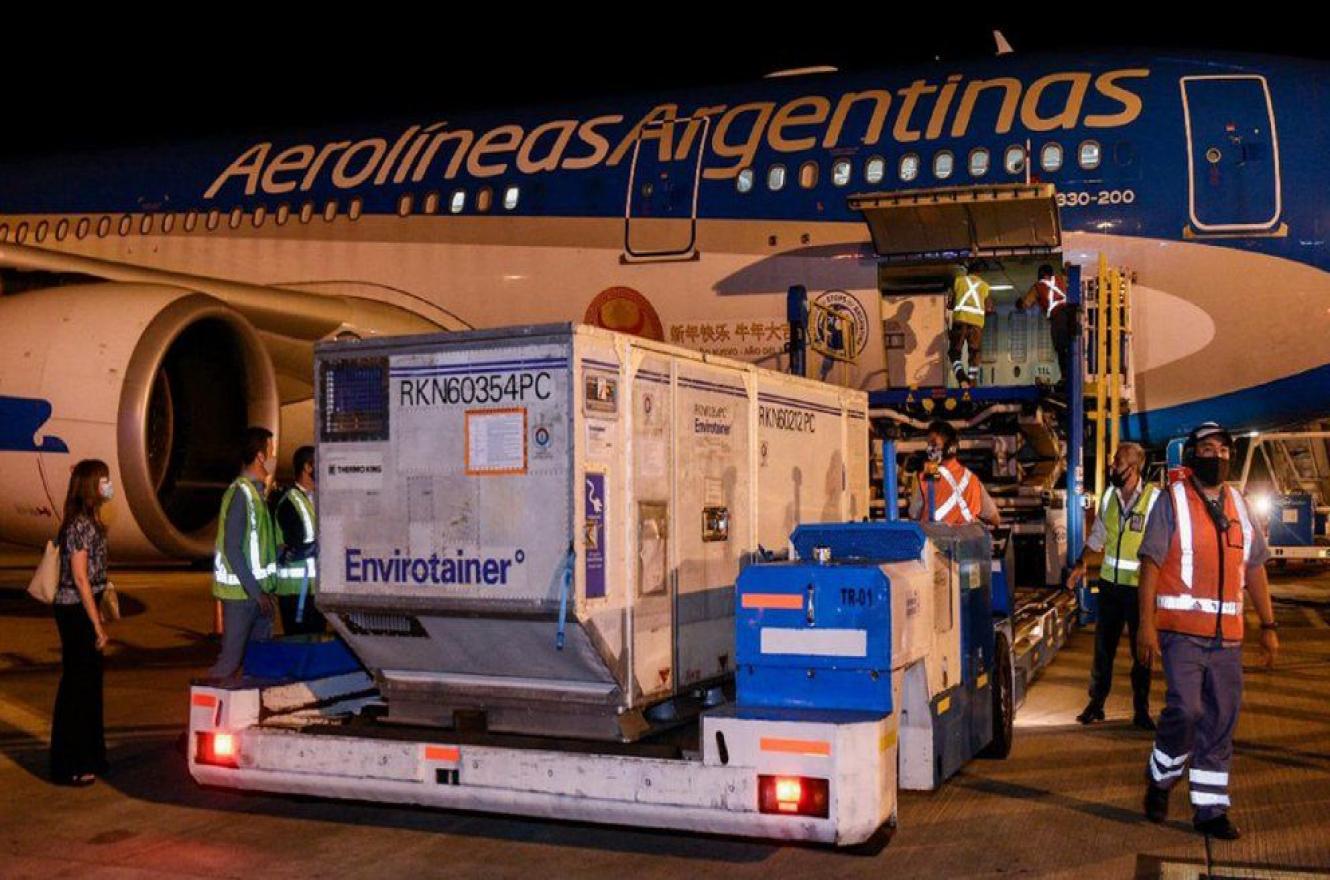 vuelo Aerolíneas vacunas Covid