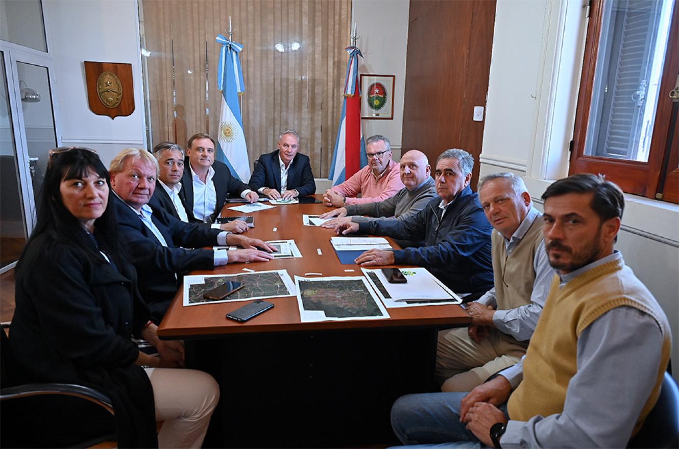 Vialidad provincial inició el proceso de descentralización con siete municipios de los Departamentos Paraná y Diamante.