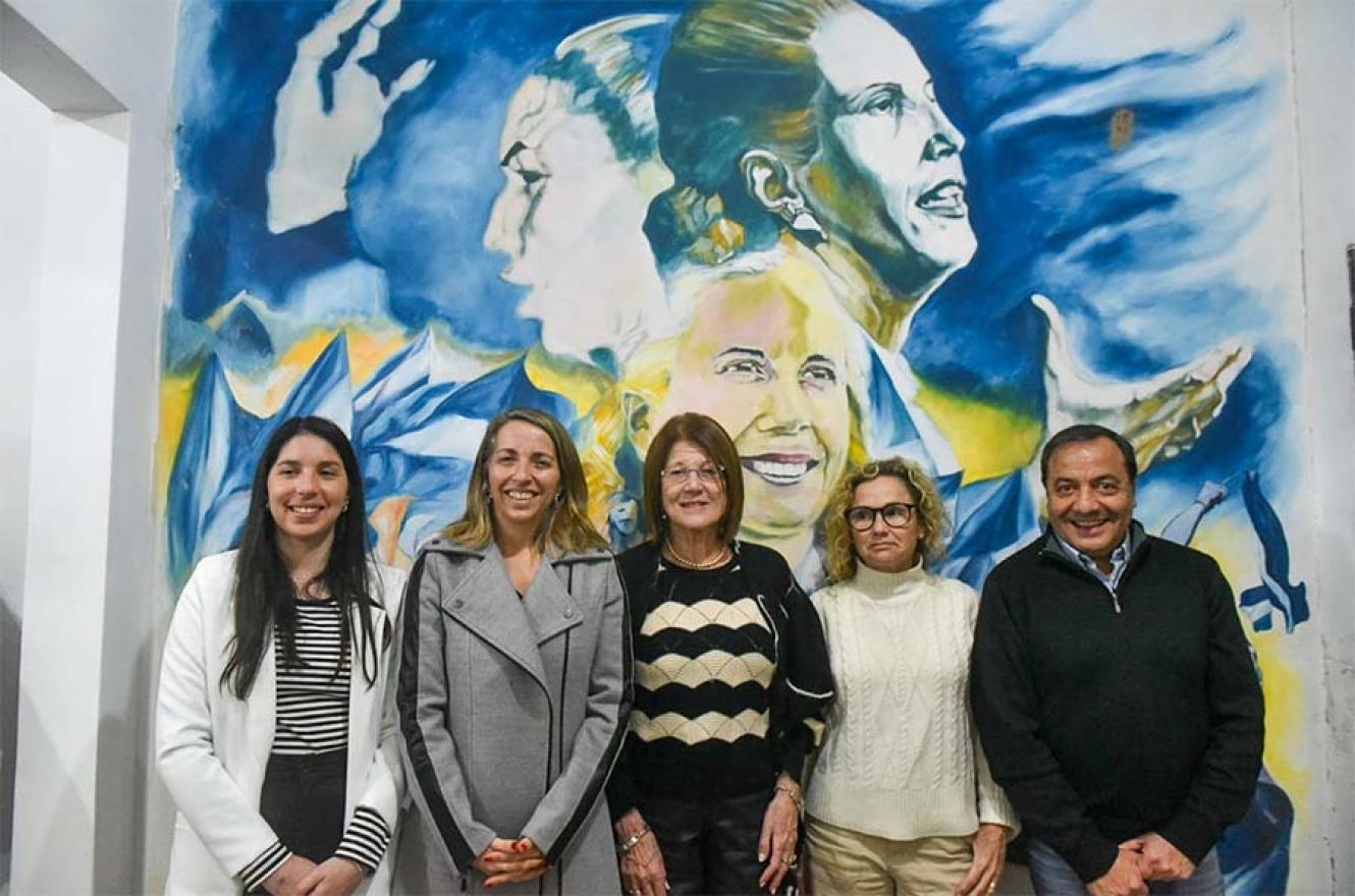 En la sede el peronismo de Victoria se realizó un homenaje a Evita con el título “Evita, en tiempos de injusticia social”.