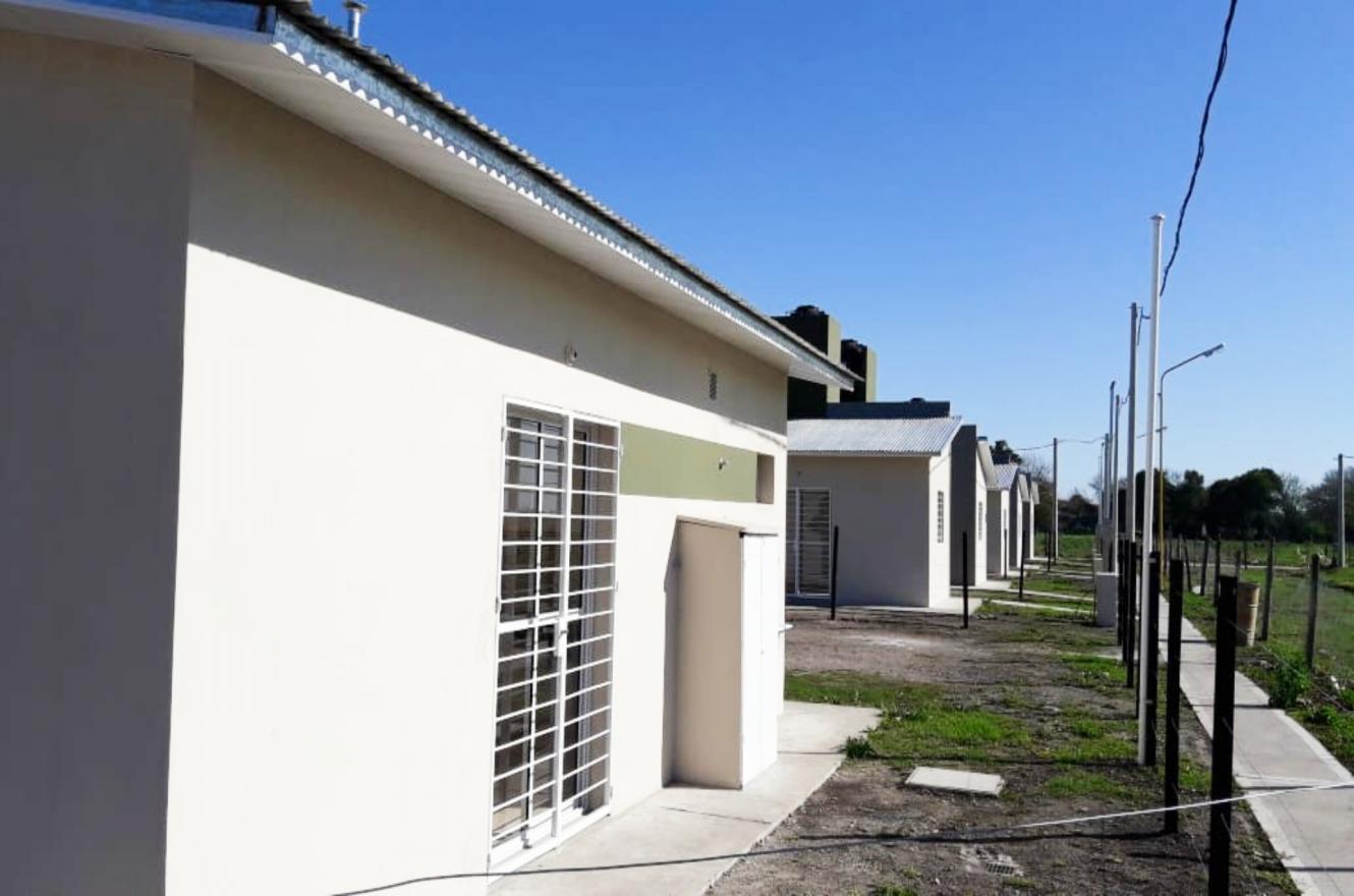 Sortearon las ubicaciones de 21 viviendas para docentes de Gualeguaychú