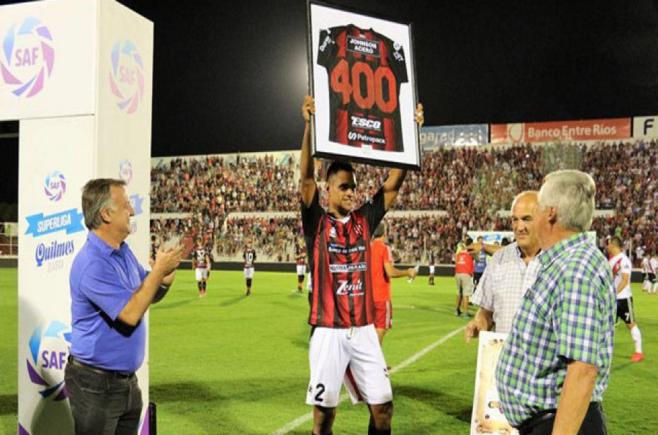 Walter Andrade no seguirá en Patronato y anunció su retiro del fútbol