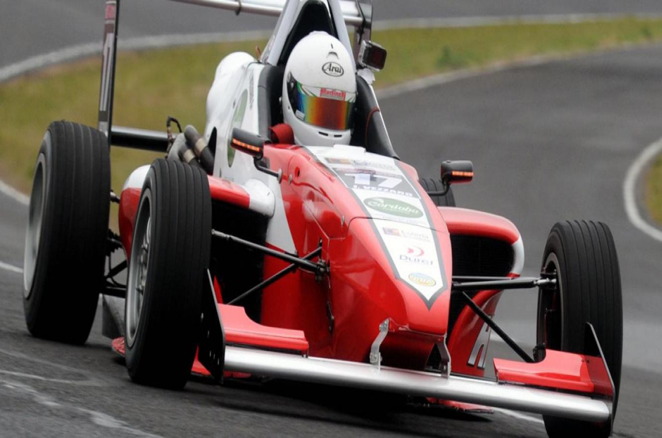 Werner Competición prueba con Bruno Chiapella para la Fórmula Renault