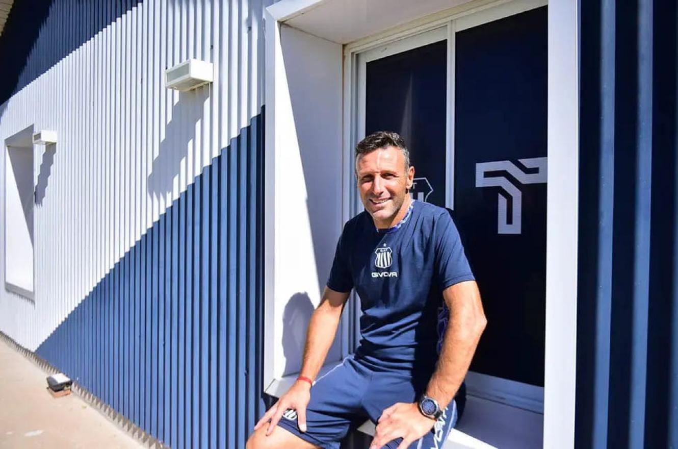 Talleres de Córdoba oficializó a Walter RIbonetto como nuevo director técnico