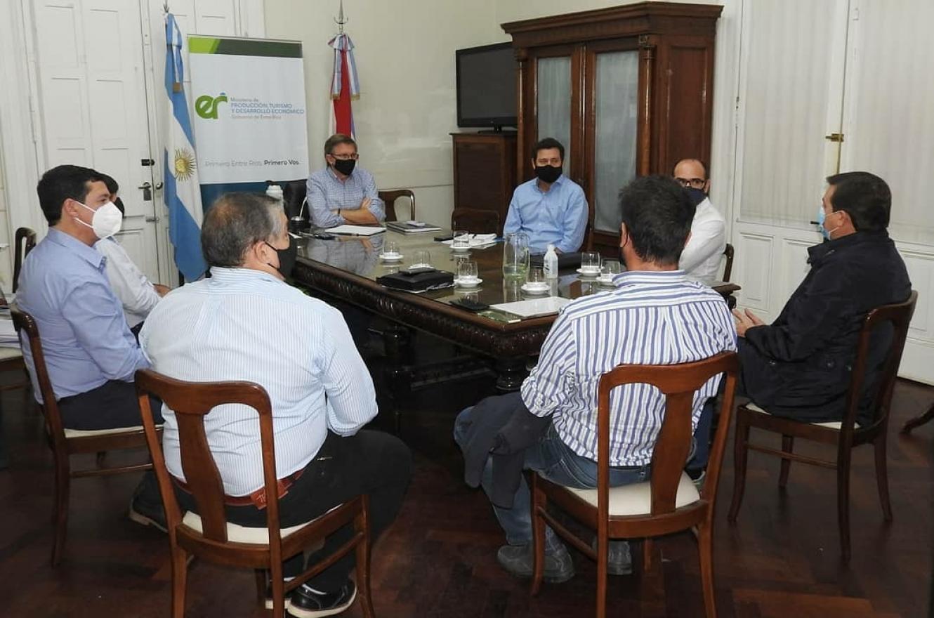 Autoridades de la Cámara Entrerriana de Turismo se reunieron con Bahillo