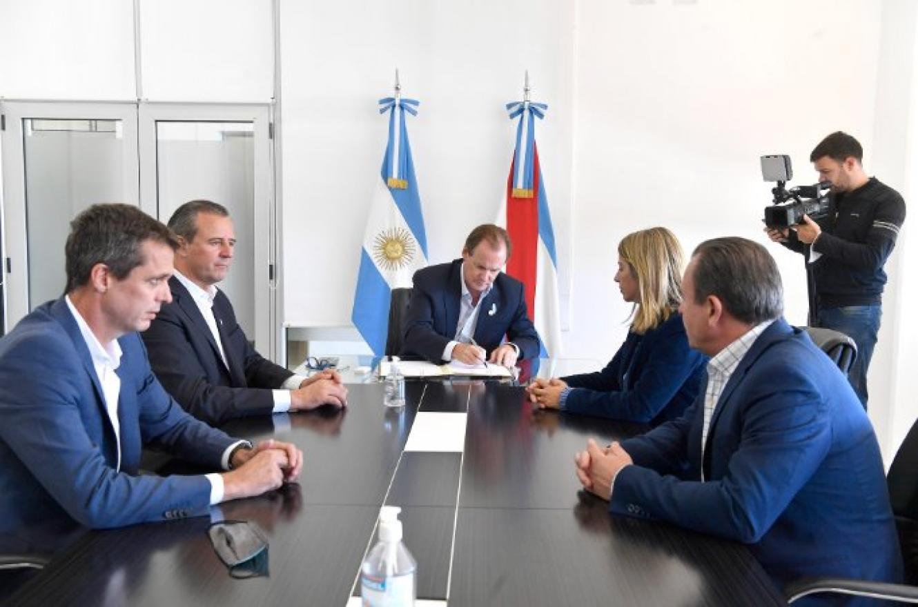 Construirán planta de tratamiento para servicio de cloacas de 500 viviendas de Paraná