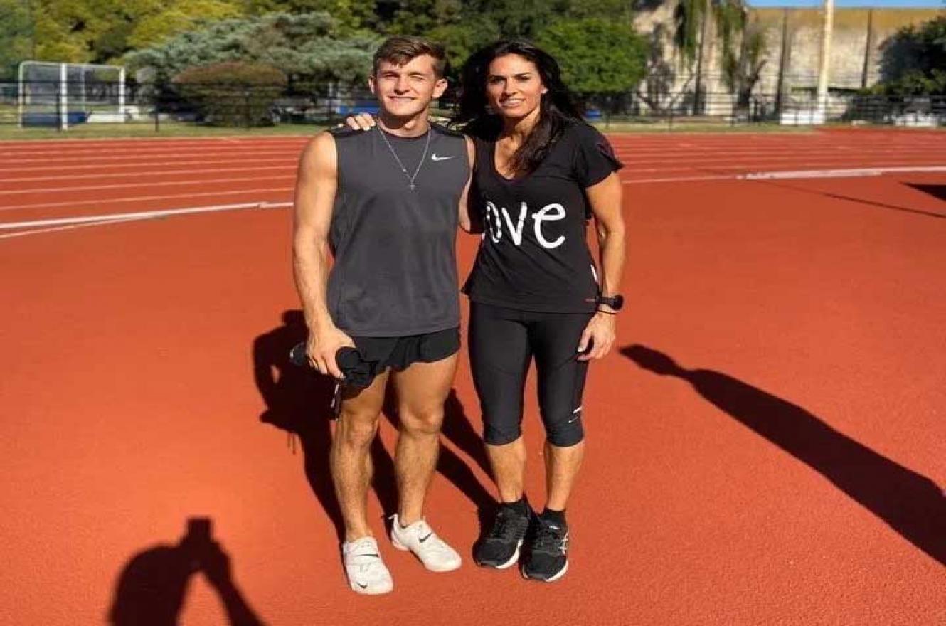 Gabriela Sabatini probó el salto con garrocha junto al entrerriano Pablo Zaffaroni