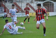 Fútbol: Atlético Paraná festejó ante Patronato en el clásico del reencuentro