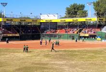 Con acción en cuatro diamantes, comenzó el torneo de sóftbol infantil en Paraná