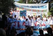 El Grito Blanco que protagoniza la comunidad educativa de Gualeguaychú contra UPm Botnia se realizará el 4 de octubre en plaza Urquiza de esa localidad.