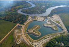 Vista aérea del improvisado proyecto inmobiliario Amarras del Gualeguaychú, cuestionado por su ilegalidad, irregularidad y su daño ambiental. 