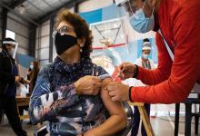 Solo el 11,5 por ciento de la población del país recibió dos aplicaciones.