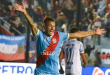 Godoy Cruz goleaba en Sarandí, pero Arsenal alcanzó un empate con gusto a hazaña
