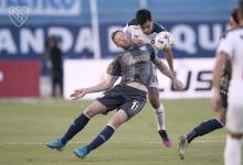 Con el aporte del entrerriano Renzo Tesuri, Atlético Tucumán sorprendió a Independiente