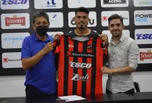 Patronato sumó a un delantero del ascenso como noveno refuerzo