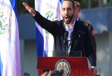 El presidente de El Salvador, Nayib Bukele, se autodenominó irónicamente el “dictador más cool del mundo”, pero no deja de ser un dictador.