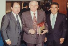 Busti, Gorbachov y Chagas