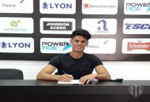 Patronato: lo promovieron un lunes y cuatro días después firmó su primer contrato
