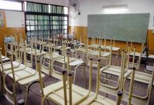 Un grupo de docentes autoconvocados expresaron sus cuestionamientos a la propuesta salarial formulada por el gobierno entrerriano.