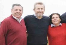 Alfredo De Ángeli junto a Rogelio Frigerio y Gabriela Lena