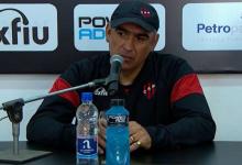 Delfino conferencia