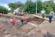 Se iniciaron las obras de un conducto de 280 metros de longitud para canalizar el agua de lluvia de unas 50 hectáreas en la zona de Médanos de la localidad de Gualeguaychú.