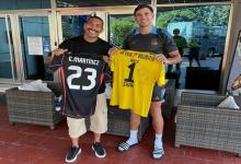 El paranaense “Nacho” Arce se reencontró con el “Dibu” Martínez en el predio de Ezeiza