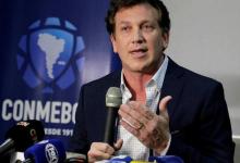 El presidente de Conmebol puso en duda la variante de los cinco cambios impuesta por FIFA