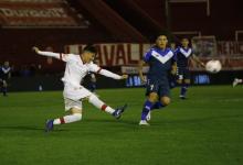 Fútbol: Huracán y Vélez repartieron puntos en Parque Patricios