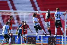 Patronato no pudo sostener la ventaja y empató con Argentinos en La Paternal 