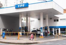Las estaciones de servicio acumulan ocho meses consecutivos de bajas en las ventas de combustibles.