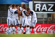 Fútbol: Gimnasia goleó a Talleres de Córdoba en el inicio de la segunda fecha