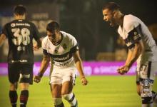 En el bosque platense, Gimnasia le ganó a Newell’s y festejó al cierre de la fecha
