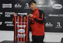 En Patronato firmó su primer contrato Alejo Miró y renovó Valentín Pereyra