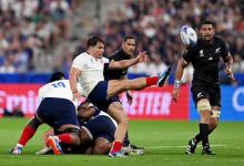 Francia sorprendió a Nueva Zelanda en el partido inaugural del Mundial de Rugby