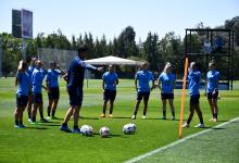 Con presencia entrerriana, la selección femenina de fútbol llegó a Santiago de Chile
