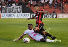 Patronato logró un agónico empate en un partido caliente y a puro gol en el Grella