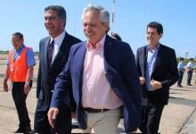 Fernández con Capitanich y Wado De Pedro 