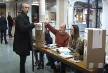 El Presidente Alberto Fernández votó a las 10:20 en la sede de la Universidad Católica Argentina (UCA), del barrio porteño de Puerto Madero.