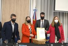 Abrieron los sobres para mejoras en el colector y escuelas de Gualeguay