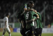 Sudamericana: Banfield sorprendió al Santos de Brasil y tuvo un feliz estreno copero