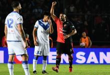 Con un doblete de “Wanchope” Ábila, Colón derrotó a Vélez en Santa Fe