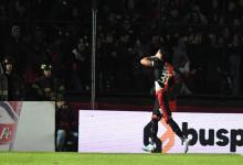 Colón de Santa Fe sorprendió a Estudiantes en el "Cementerio de los Elefantes"