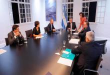 Alberto Fernández junto al equipo económico en el anuncio de medidas en extraordinarias en “una situación extraordinaria”.
