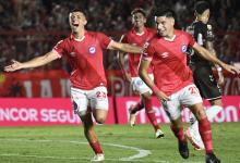 Fútbol: Argentinos Juniors venció a Platense y escaló a lo más alto de la Zona A